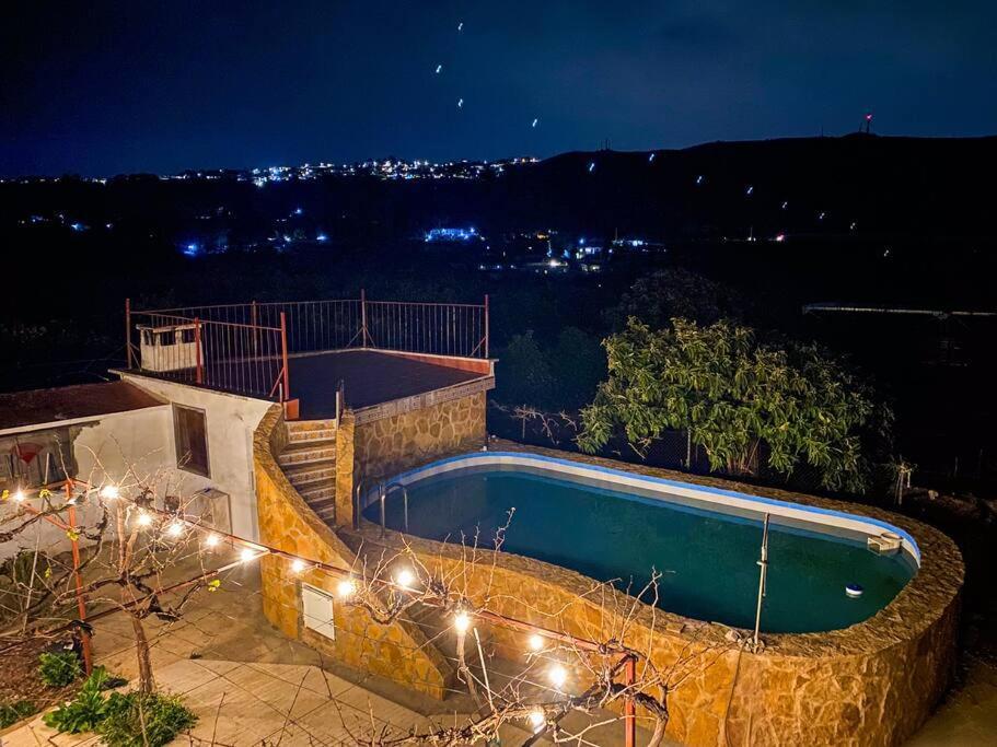Villa Caliquena, Casa De Campo ตอร์เรนท์ ภายนอก รูปภาพ