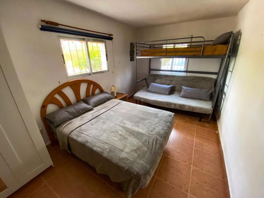 Villa Caliquena, Casa De Campo ตอร์เรนท์ ภายนอก รูปภาพ